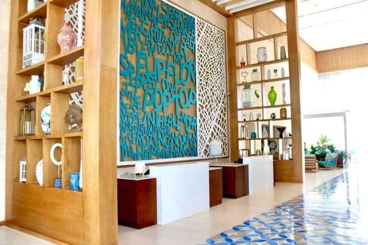 MARGARITAVILLE BEACH RESORT CAP CANA WAVE —AN ALL-INCLUSIVE EXPERIENCE FOR ALL