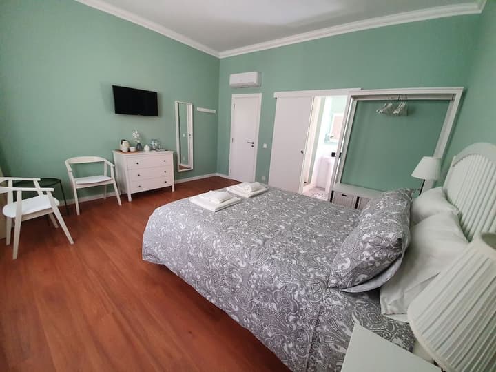INN FARO  CASA AMARELA
