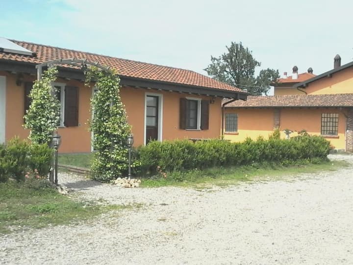 AGRITURISMO CASCINA AGUZZA