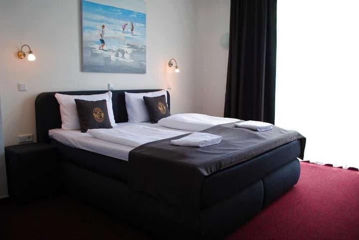 HOTEL CONTINENTAL
