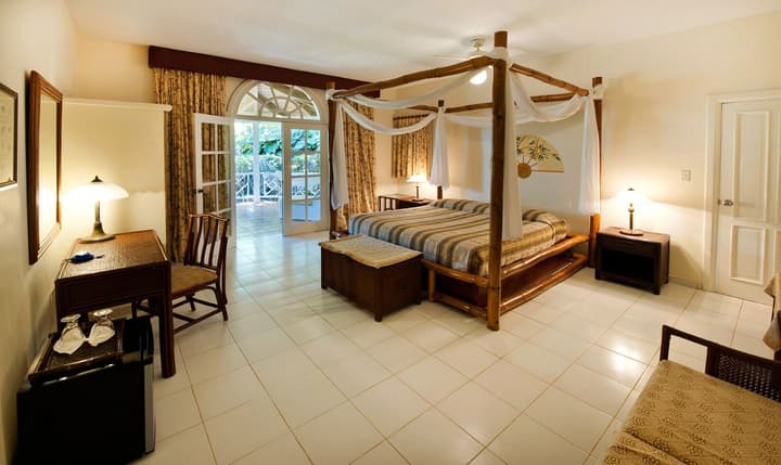 VILLA SERENA