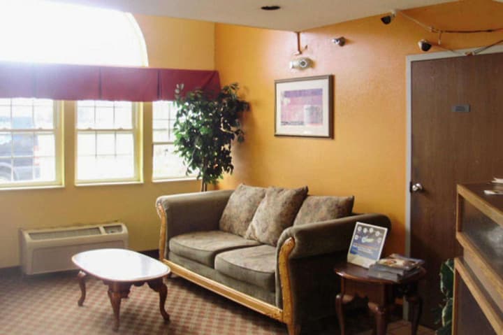 BEST WESTERN BUFFALO INN & SUITES