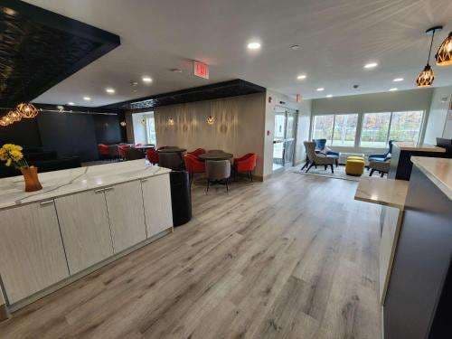 BEST WESTERN BUFFALO INN & SUITES