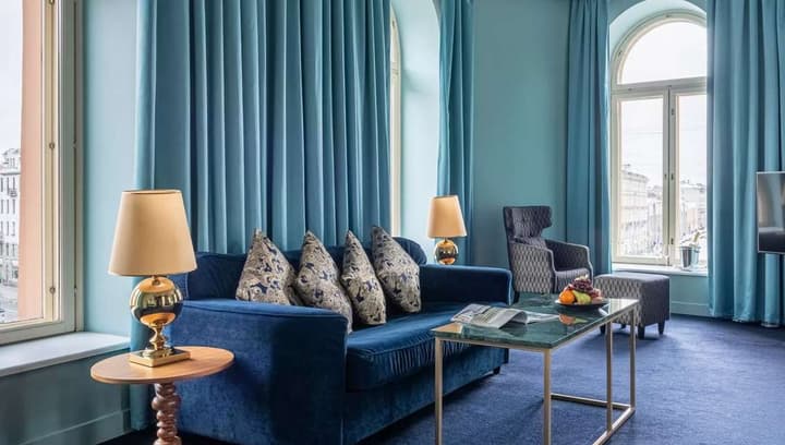 COSMOS SELECTION SAINT-PETERSBURG NEVSKY ROYAL HOTEL