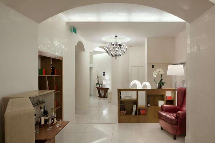 UNA MAISON MILANO