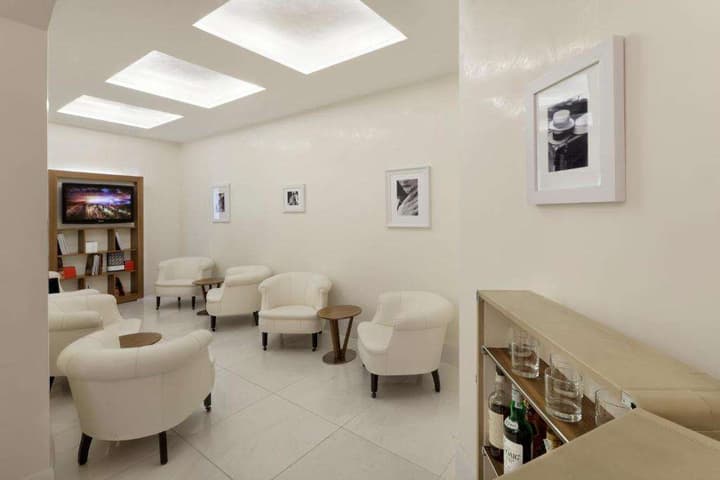 UNA MAISON MILANO