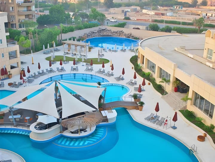 Le Méridien Pyramids Hotel & Spa