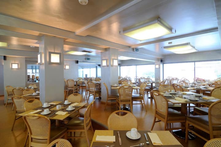 Maniatis Hotel