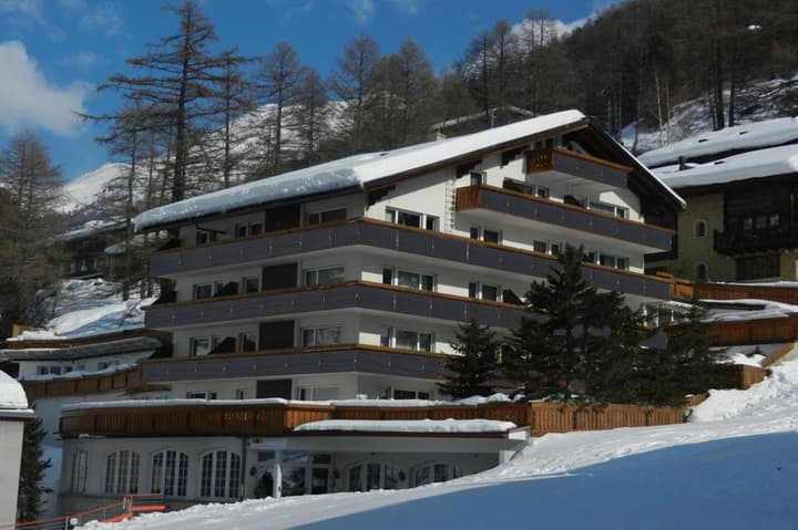 Artist Apartments & Hotel Garni
