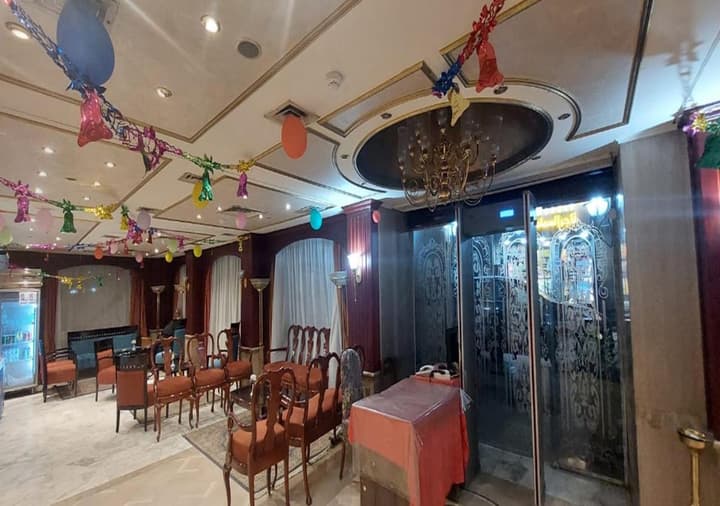 Emilio Hotel Luxor