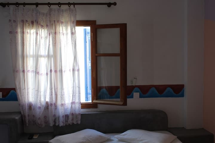 Halaris Studios