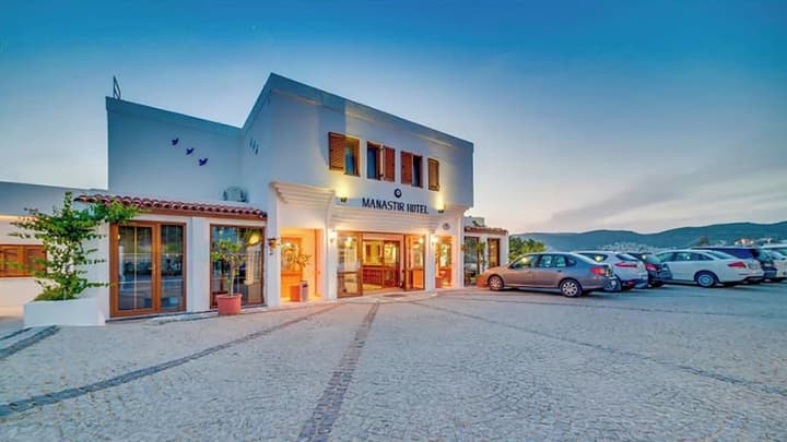Magna Manastir Hotel