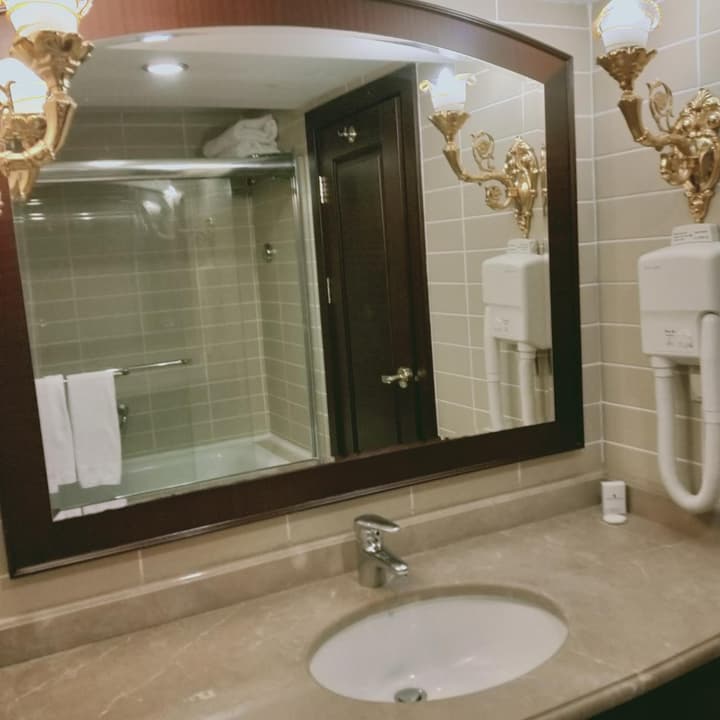 Latanya Palm and Spa Hotel