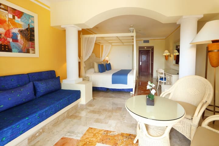 Bahia Principe Explore Akumal - All Inclusive