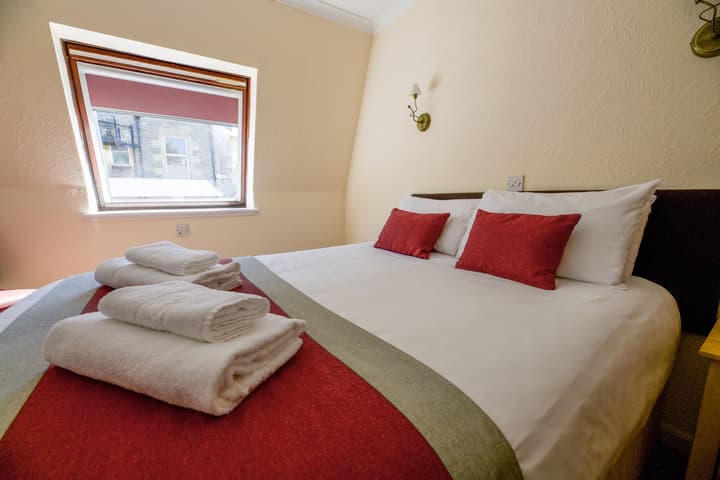 Oyo Loch Ness Drumnadrochit Hotel