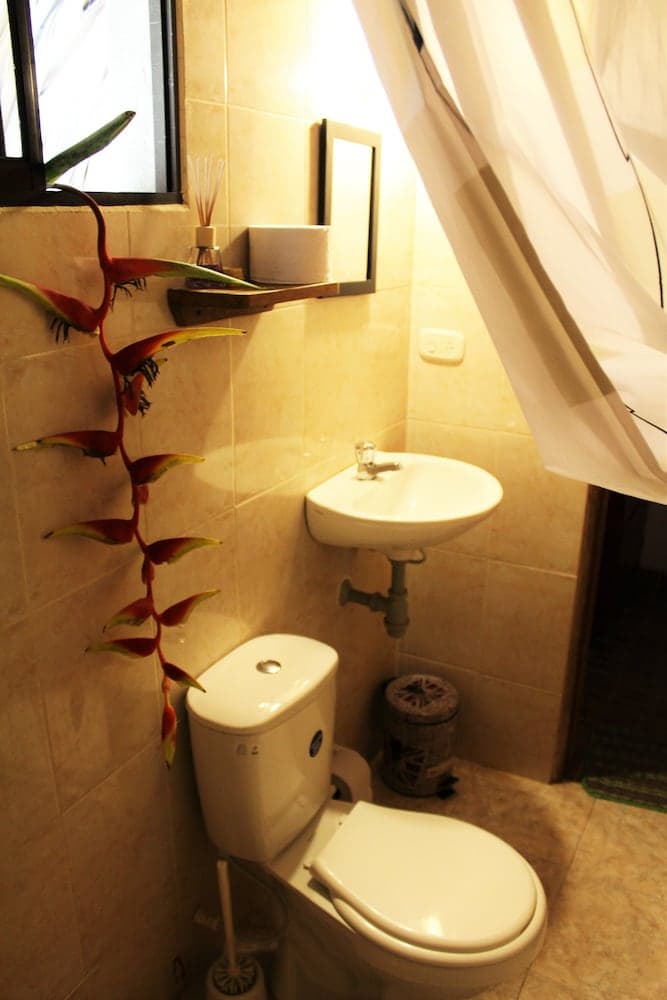 Primaluna Beach Hostel