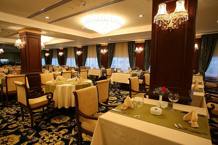 Latanya Palm and Spa Hotel