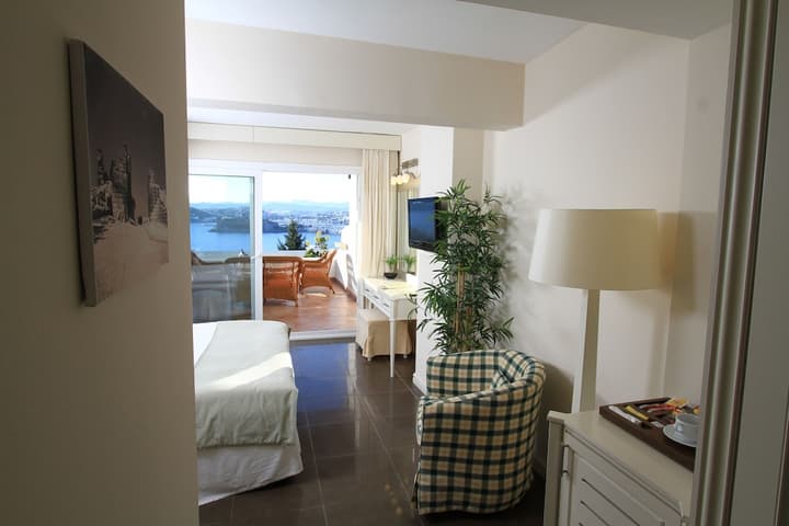 Magna Manastir Hotel