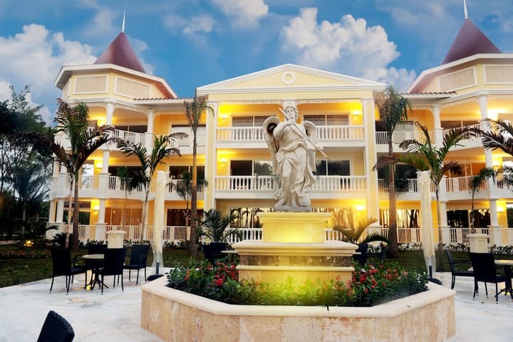 Bahia Principe Escape Bouganville - Adults Only