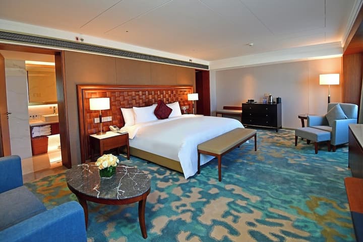 V Continent Parkview Wuzhou
