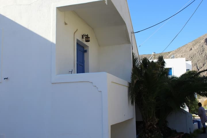 Halaris Studios