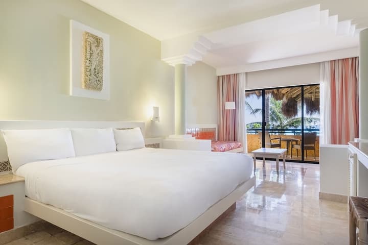 Iberostar Waves Quetzal