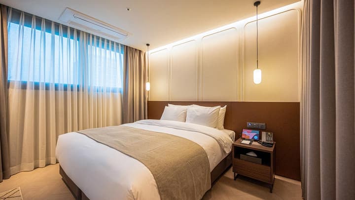HOTEL D Edition