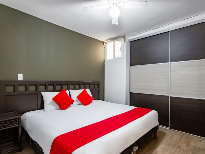Hotel Halley