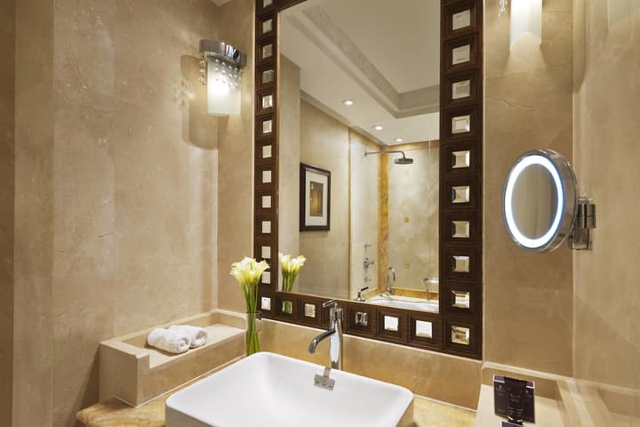 Al Bustan Palace A Ritz-Carlton Hotel