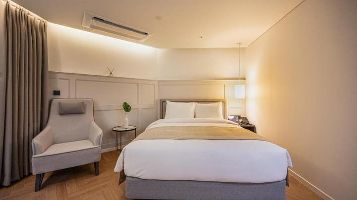 HOTEL D Edition