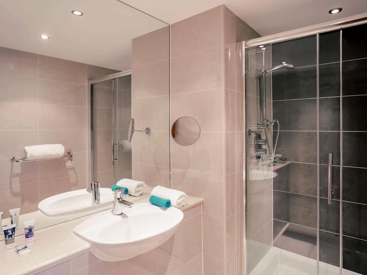 Mercure Bristol Holland House