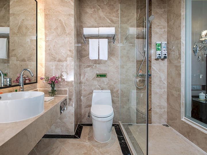 Vienna International Hotel (Guangzhou Shijing)