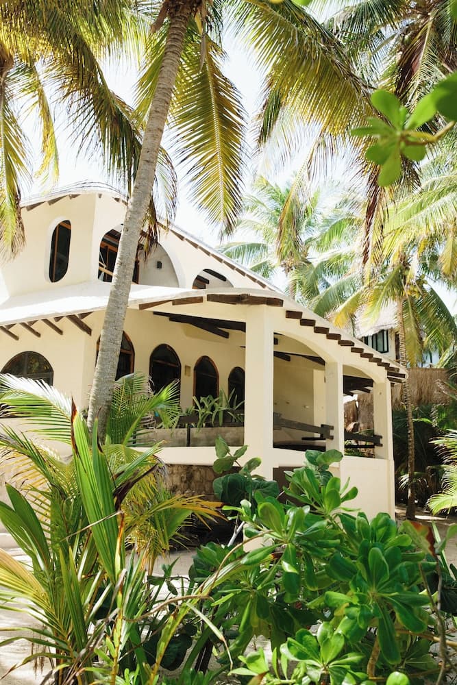 Olas Tulum