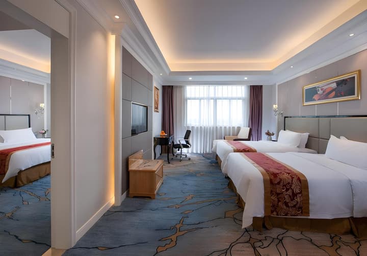 Vienna International Hotel (Guangzhou Shijing)