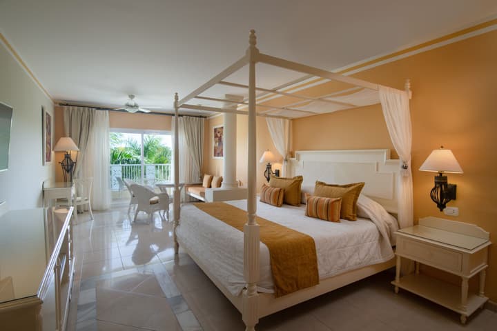 Bahia Principe Escape Bouganville - Adults Only
