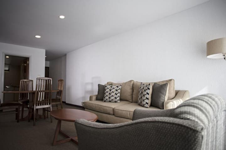 Camino Real Aparthotel & Spa