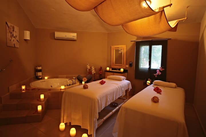Bahia Principe Escape Bouganville - Adults Only