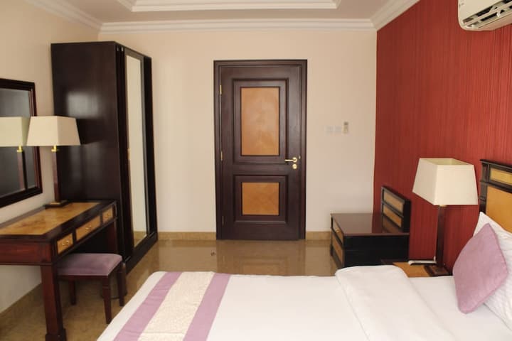 Garden Hotel