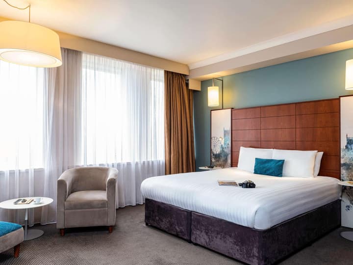 Mercure Bristol Holland House