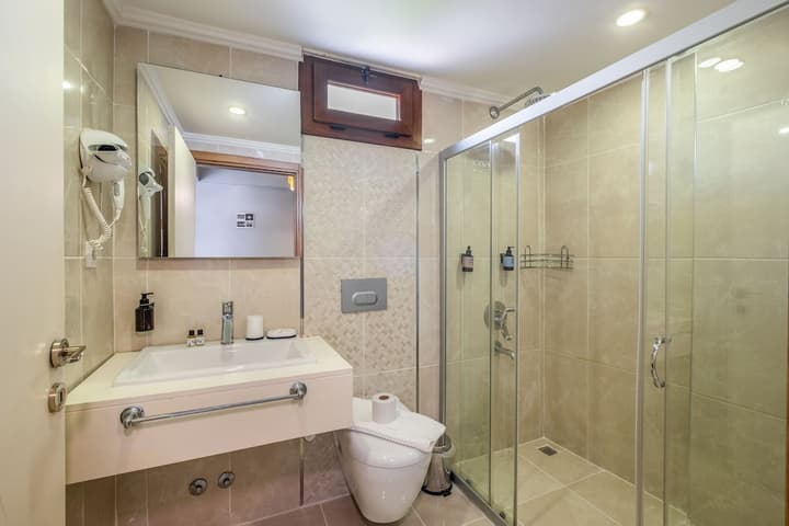 Himm Hotel