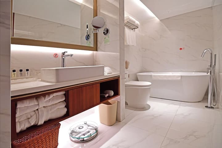 V Continent Parkview Wuzhou