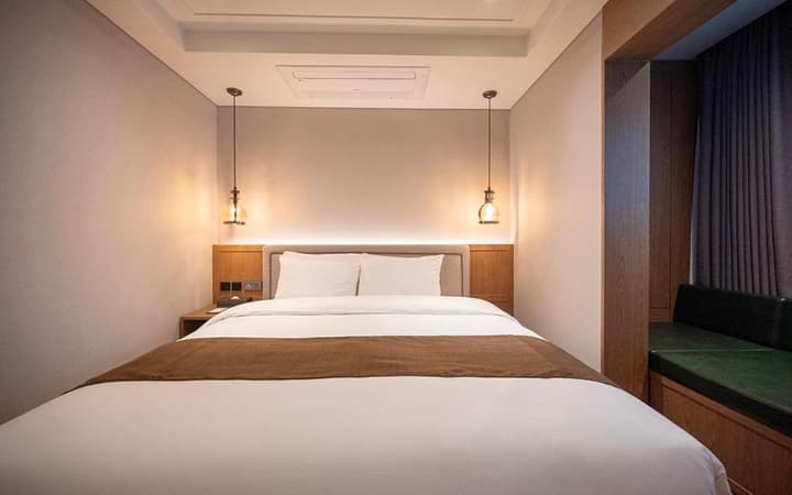 HOTEL D Edition