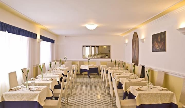 Hotel Antares