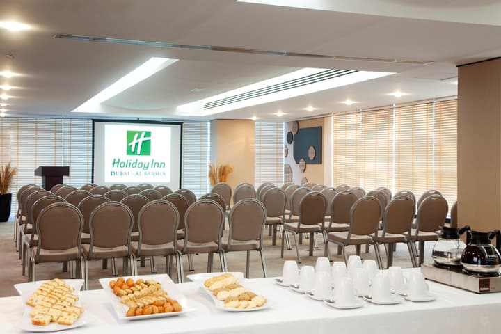 Holiday Inn Dubai Al Barsha