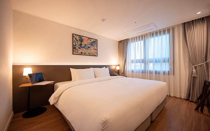 HOTEL D Edition