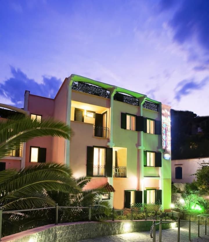 Hotel Antares