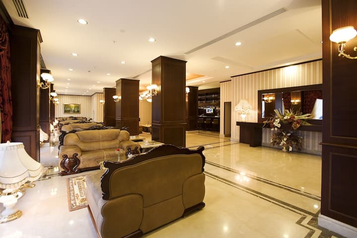 Latanya Palm and Spa Hotel