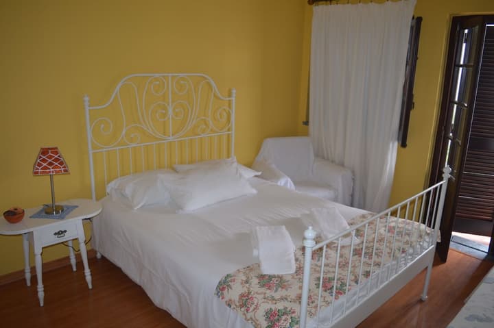 Ericeira Chill Hill 2 Peach Garden