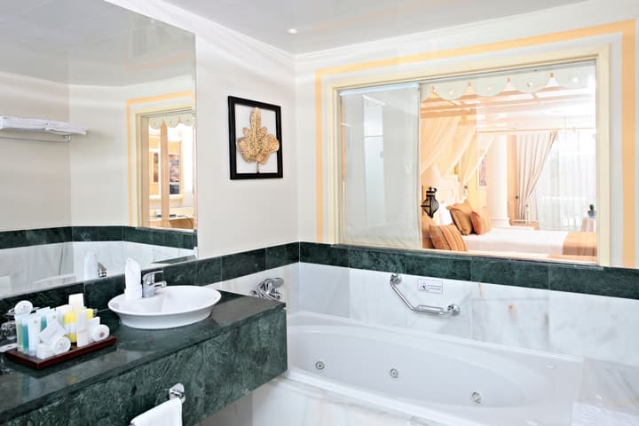 Bahia Principe Escape Bouganville - Adults Only