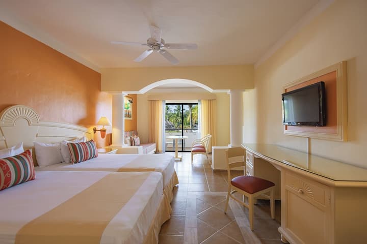 Bahia Principe Explore Coba All Inclusive